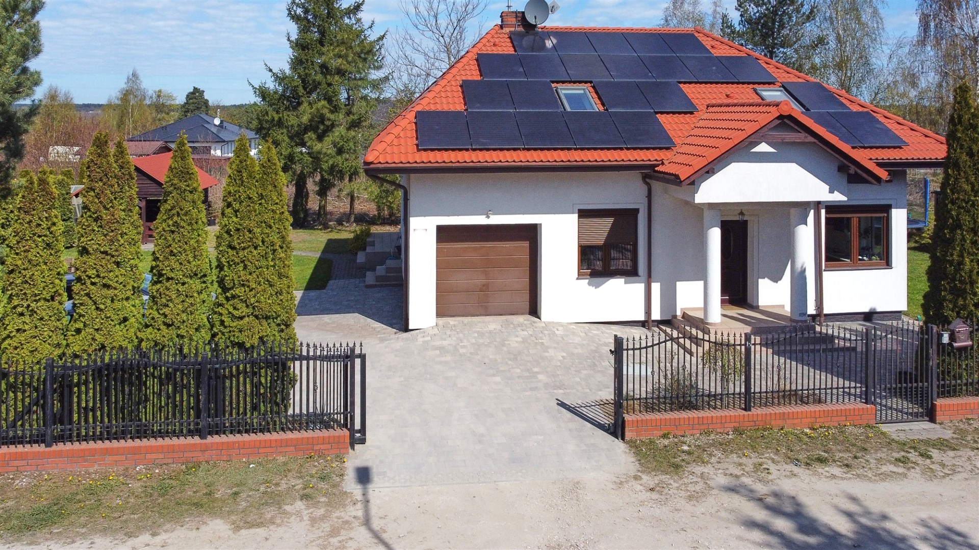 Dom na sprzedaż